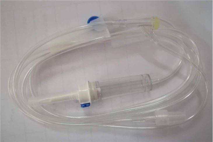 New Style Universal Basic Medical Liquid Infusion Transfusion Tube System IV Infusion Set With Y Site