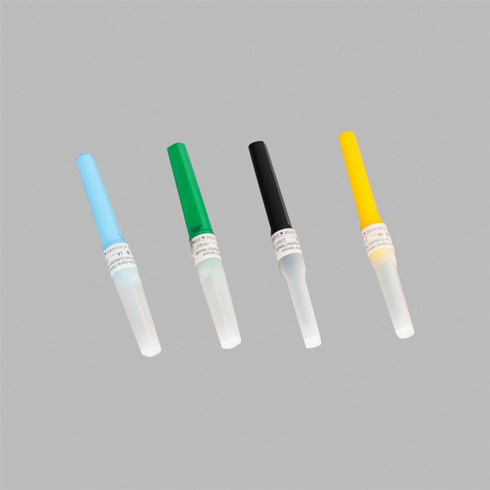 Blood-Collecting Needles Visible Flashback Type