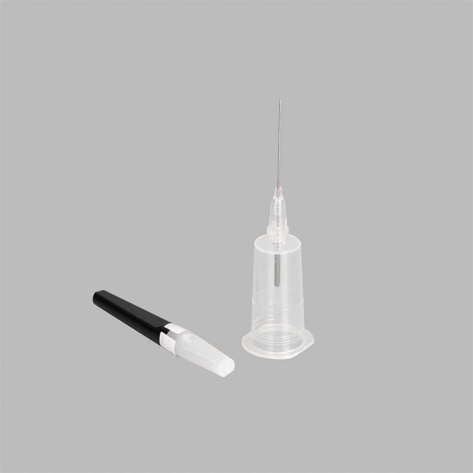 Blood-Collecting Needles Visible Flashback Type